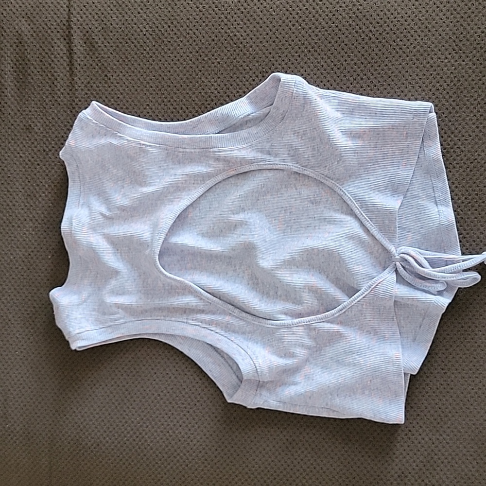 Top - Picture 3 of 3